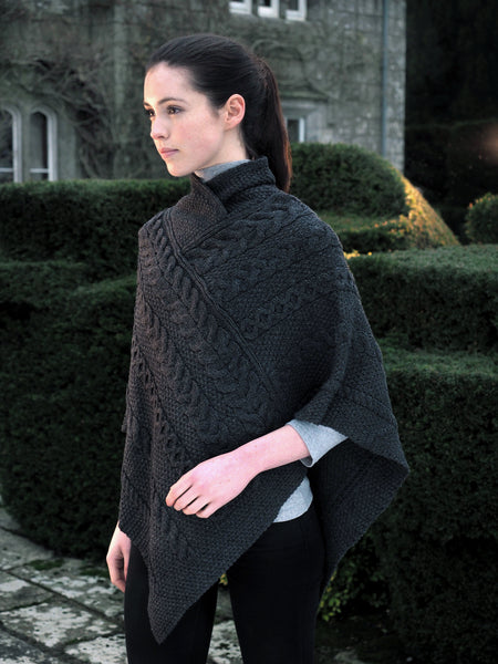 LADIES ARAN PONCHO WITH CABLE AND MOSS STITCHING