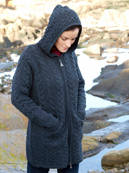 HOODED ARAN COATIGAN WITH CELTIC KNOT ZIP